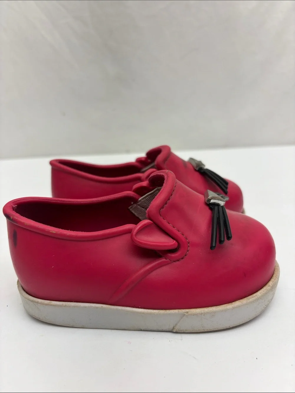 Mini Melissa slip on rubber shoes, SZ 6 for baby, box 73